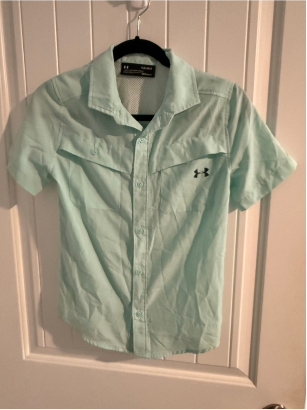 Under Armour HeatGear Youth Large Fishing / Performance Shirt – Light Blue